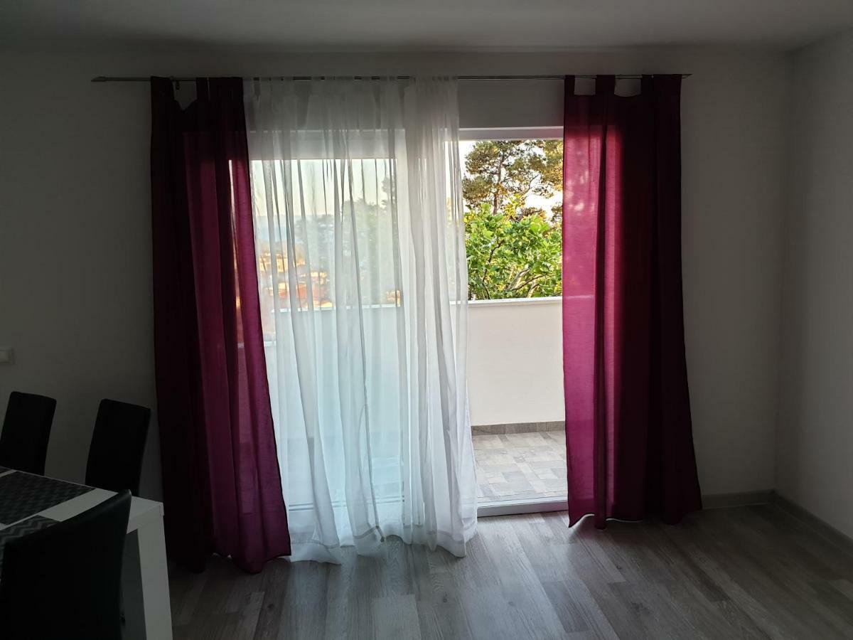 Apartman Luma Baška Voda Exteriör bild