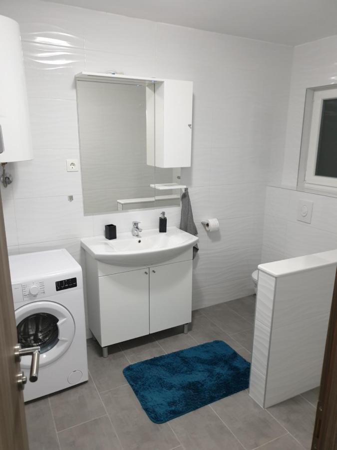 Apartman Luma Baška Voda Exteriör bild
